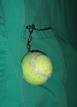 Ni en pr&aacute;cticas de cirug&iacute;a en el HUV Macarena (Sevilla) se pierde la pasi&oacute;n por el tenis.