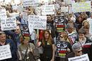 MANIFESTACI&Oacute;N DE APOYO AL JUEZ BALTASAR GARZ&Oacute;N EN BARCELONA
