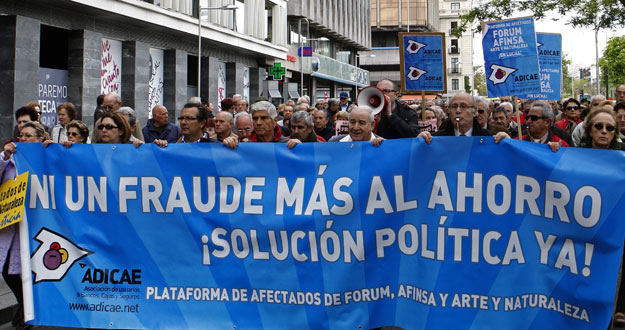 MANIFESTACIONES EN EL SEXTO ANIVERSARIO DEL FRAUDE DE FORUM AFINSA MANIFESTACIONES EN EL SEXTO ANIVERSARIO DEL FRAUDE DE FORUM AFINSA