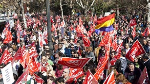 Ver v&iacute;deo  'Manifestaciones en toda Espa&ntilde;a contra la reforma laboral'