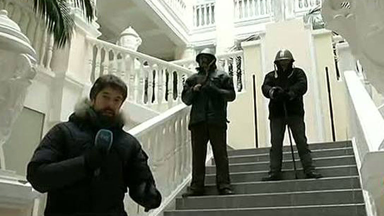 Manifestantes ucranianos ocupan la sede del Ministerio de Justicia