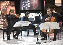 El Tr&iacute;o Arriaga interpreta el segundo movimiento del Tr&iacute;o n&uacute;mero 2 de Shostakovich