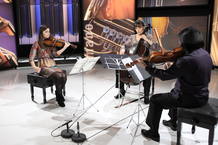Trio Modus interpreta en el plat&oacute; el scherzo del tr&iacute;o para cuerdas n&uacute;mero 3 en do menor de Beethoven