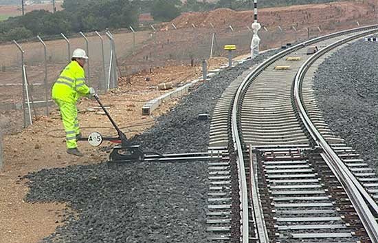 El recorte del gasto p&uacute;blico no va a afectar a la alta velocidad