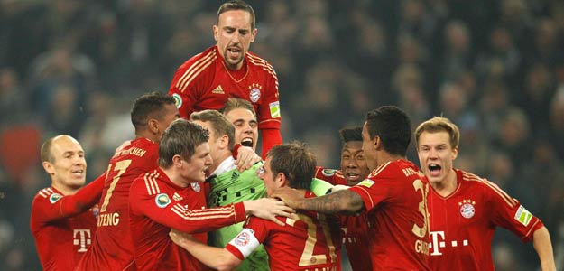 Manuel Neuer, goalkeeper of Bayern Munich reacts after saving the decisive penalty of their German soccer cup (DFB-Pokal) semi-final against Borussia Moenchengladbach in Moenchengladbach