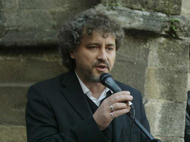 P&aacute;gina 2 - Entrevista: Manuel Rivas