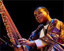 Ir al Video&nbsp;La Mar de M&uacute;sicas 2010: Toumani Diabat&eacute; junto a la Orquesta Sinf&oacute;nica Regi&oacute;n de Murcia