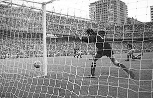 Ver v&iacute;deo  'Marcelino explica c&oacute;mo se gan&oacute; a Rusia en 1964'