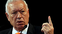 Ir al Video&nbsp;Margallo aboga por un recuento r&aacute;pido en Venezuela