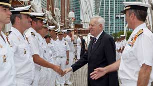 Ir al Video&nbsp;Margallo preside los actos en Miami del quinto centenario del descubrimiento