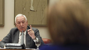Margallo reclama a Londres reanudar cuanto antes el di�logo sobre Gibraltar
