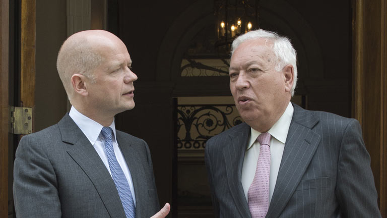 Espa&ntilde;a y Reino Unido instan a Gibraltar y los pescadores a llegar a un acuerdo