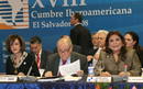 Mar&iacute;a Elisa Berenget, Enrique Iglesias y Marisol Argueta