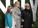 Martin Scorsese con su esposa e hija a su llegada la fiesta Vanity Fair 2012