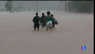 Ver v&iacute;deo  'M&aacute;s de 7.000 evacuados en las islas Fiyi por las inundaciones'