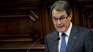 Ver v&iacute;deo  'Mas adelanta las elecciones catalanas al 25 de noviembre'