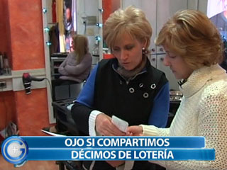 Ver v&iacute;deo  'M&aacute;s Gente - Si compartes la Loter&iacute;a de Navidad 2011, fotocopia el d&eacute;cimo'
