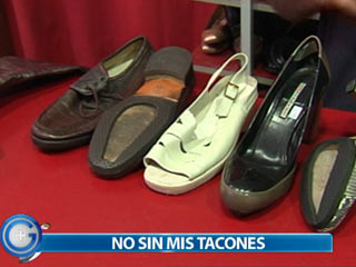 M�s Gente - Tacones con herradura, un invento revolucionario