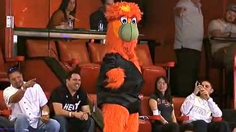 La mascota de los Miami Heat, a lo Beyonc&eacute;