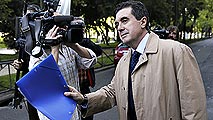 Ir al Video&nbsp;Matas dice que recibi&oacute; 21.346 euros del PP cuando dej&oacute; de ser ministro del Gobierno de Aznar