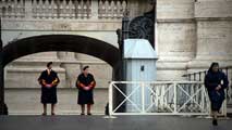 Ir al Video&nbsp;M&aacute;xima seguridad en el Vaticano antes del c&oacute;nclave que elegir&aacute; al nuevo papa