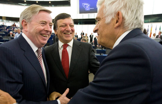 Barroso, reelegido por mayor&iacute;a absoluta