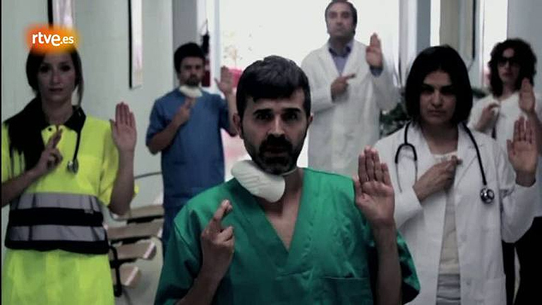 Médicos del Mundo lanza un vídeo para promover la objeción y seguir atendiendo a inmigrantes sin papeles
