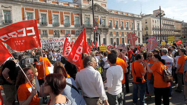 Los medios de comunicaci&oacute;n denuncian la cr&iacute;tica situaci&oacute;n que sufre el sector
