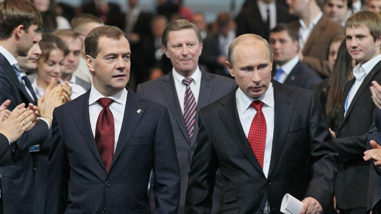 Medvédev es elegido nuevo líder del partido oficialista Rusia Unida Medvédev es elegido nuevo líder del partido oficialista Rusia Unida