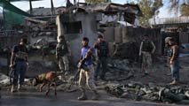 Ir al Video&nbsp;Al menos 13 muertos en un atentado suicida de ocho talibanes en Afganist&aacute;n