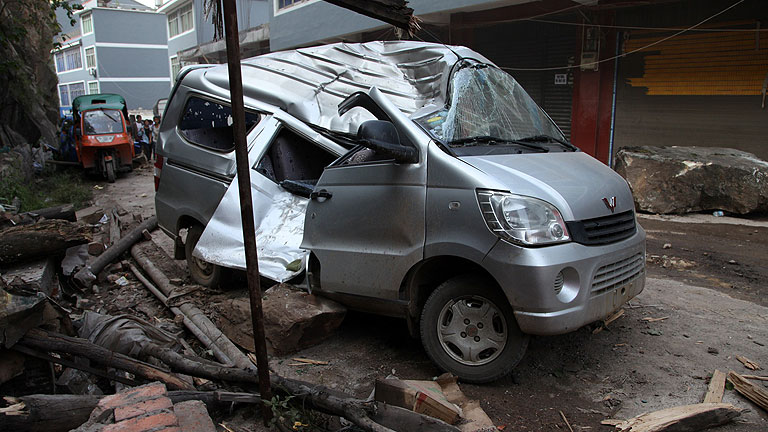 Al menos 50 Muertos y 160 heridos por varios terremotos en el suroeste de China