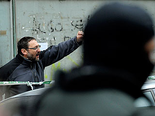 Ver v&iacute;deo  'Al menos diez detenidos en dos operaciones contra el entorno de ETA centradas en Navarra'