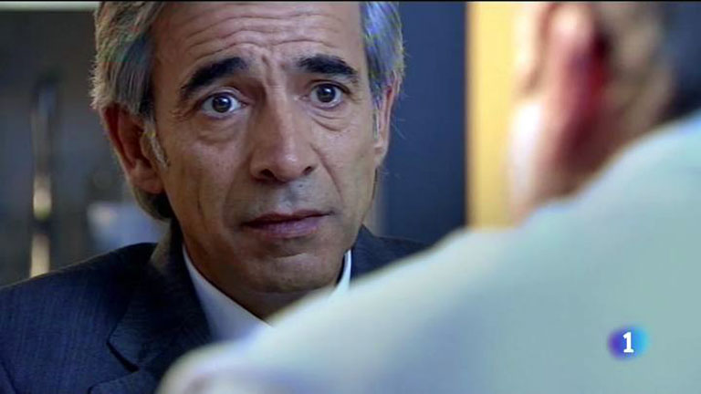 Cu&eacute;ntame c&oacute;mo pas&oacute; - El m&eacute;dico le cuenta a Antonio el diagn&oacute;stico de Merche (Cap. 228)
