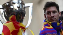 Ir al Video&nbsp;Messi, celebraci&oacute;n y adi&oacute;s a la Liga por lesi&oacute;n