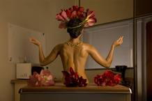 "Ensayando la postura nacional" (2010)