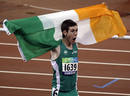 Michael McKillop, de Irlanda, celebra el triunfo despu&eacute;s de ganar los 800 metros T37.