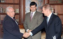 Micheletti con la delegación estadounidense Micheletti con la delegación estadounidense