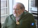 Ir al Video&nbsp;Miguel Delibes recibe la Medalla de Oro de Castilla y Le&oacute;n