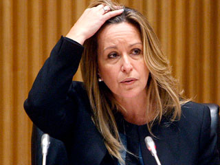Ver v&iacute;deo  'La ministra de Exteriores pide un informe independiente sobre lo ocurrido en el S&aacute;hara'