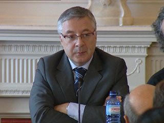 Ver v&iacute;deo  'El ministro de Fomento ha pedido a los sindicatos una respuesta proporcional al contenido de la reforma laboral'