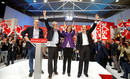 Alfredo P&eacute;rez Rubalcaba (d);Jos&eacute; Antonio Gri&ntilde;&aacute;n (2i); Rosa Aguilar, y Juan Pablo Dur&aacute;n (i) en un mitin en C&oacute;rdoba