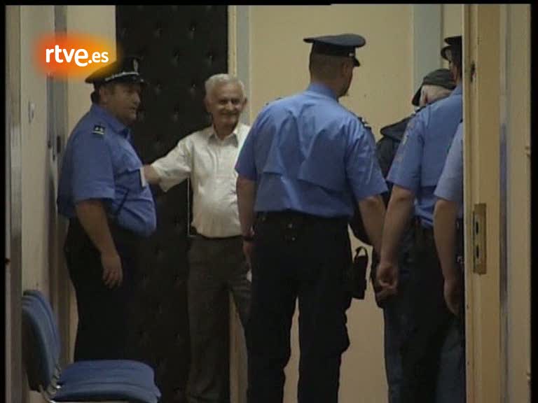 Ir al Video&nbsp;Mladic, en prisi&oacute;n