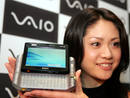 2006 - Un Vaio Type U, con Windows XP, pantalla t&aacute;ctil y teclado.