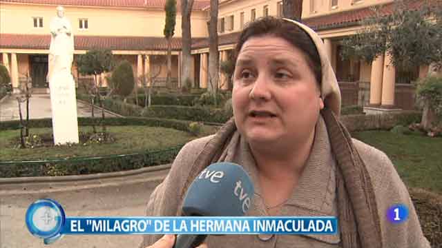 Una monja frena un desahucio en Madrid