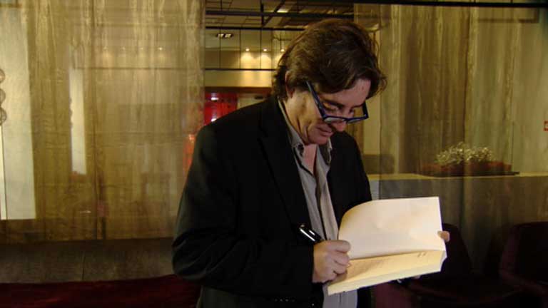 Luis Garc&iacute;a Montero, un poeta que escribe prosa, en la Feria del Libro de Madrid