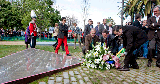MONUMENTO HOMOSEXUALES MONUMENTO HOMOSEXUALES