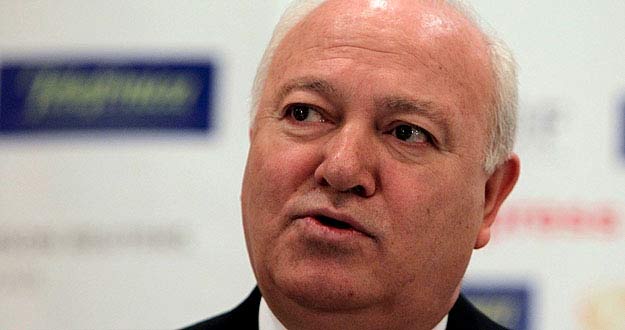 El ministro de Asuntos Exteriores, Miguel Ángel Moratinos, durante su intervención en un desayuno informativo organizado en Madrid, en el que realizó un balance de la presidencia española de la UE. El ministro de Asuntos Exteriores, Miguel Ángel Moratinos, durante su intervención en un desayuno informativo organizado en Madrid, en el que realizó un balance de la presidencia española de la UE.