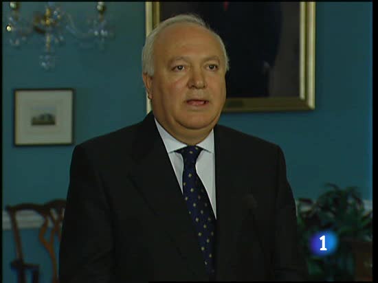 Moratinos se re&uacute;ne con Hillary Clinton en Washington