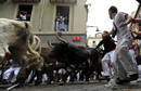 Los morlacos a su paso por Mercaderes