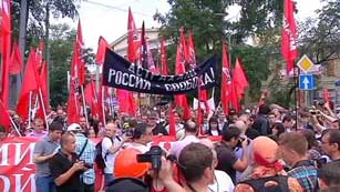 Ver v&iacute;deo  'Los moscovitas se manifiestan en sus calles para pedir reformas pol&iacute;ticas en Rusia'